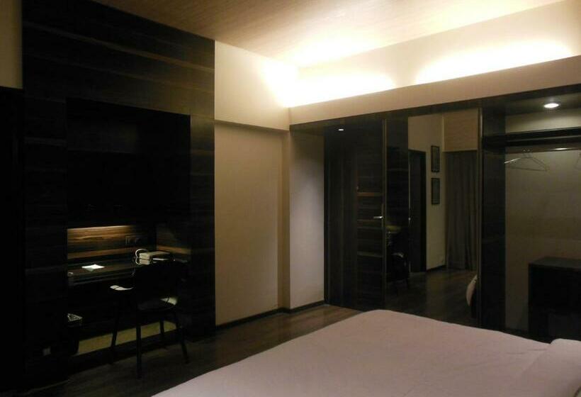 اتاق لوکس, Sankam Residency