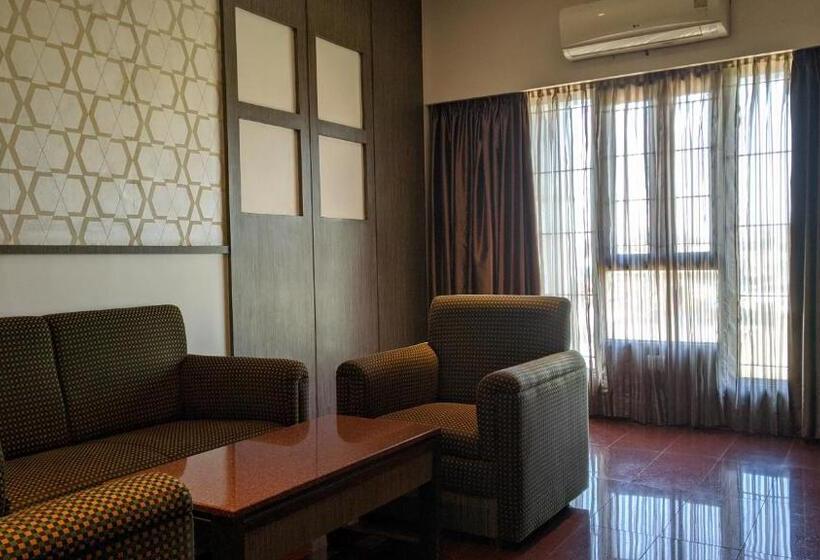 سوییت اجرایی, Sankam Residency