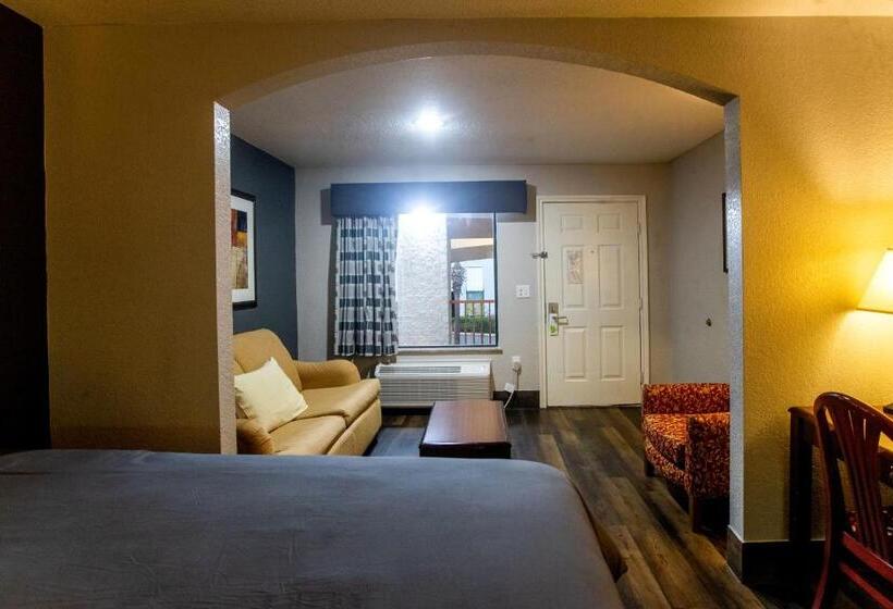 Family Suite, Magnolia Inn And Suites