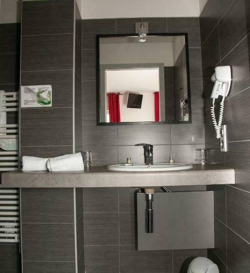 اتاق استاندارد, Hôtel Bar Le Globe