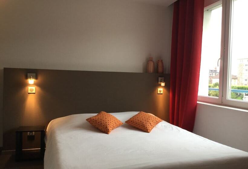 اتاق استاندارد, Hôtel Bar Le Globe