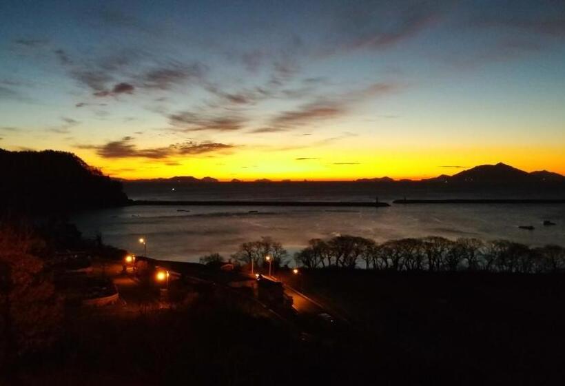 Студия Стандарт Вид на Море, Namhae Neuhaus
