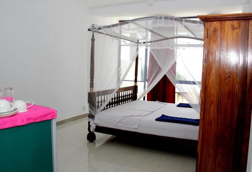 اتاق استاندارد با چشم‌انداز استخر, Paradise Beach Resort & Diving School