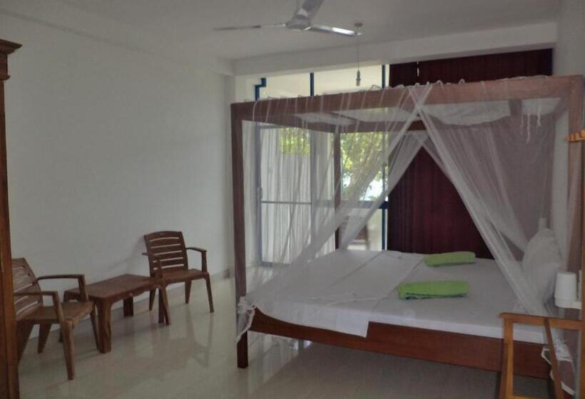 Triple Room Sea View, Paradise Beach Resort & Diving School