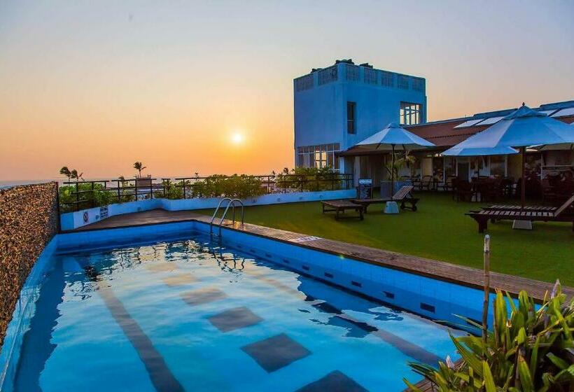 Номер Deluxe, Refresh Hotel Hikkaduwa