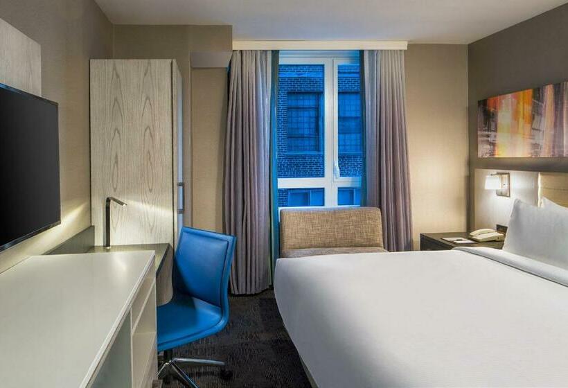 高级客房, Doubletree By Hilton  New York Times Square West