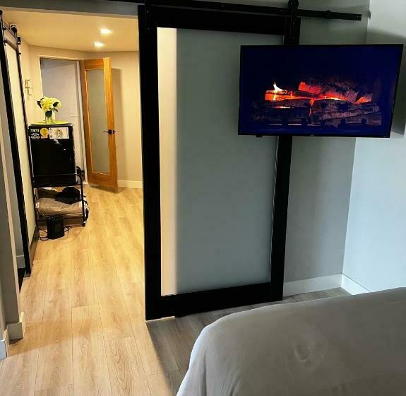 Студия Deluxe, New Modern Apt W/pool & Hot Tub In Nature