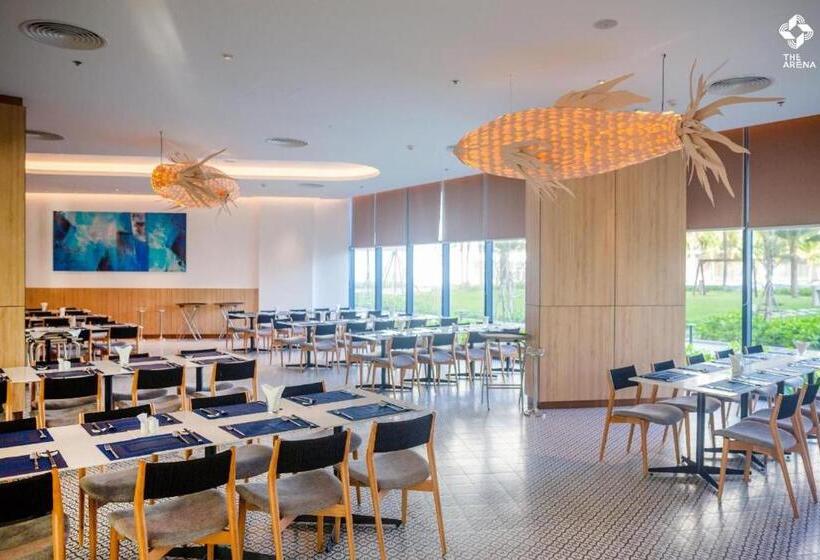 اتاق لوکس با چشم‌انداز دریا, Arena Cam Ranh Beach Resort