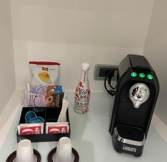 اتاق لوکس سه تخته, B&b Rossini Luxury 3