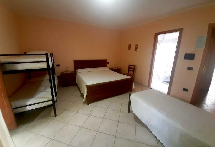 Номер Стандарт, Residenza Rurale L Antico Castagneto