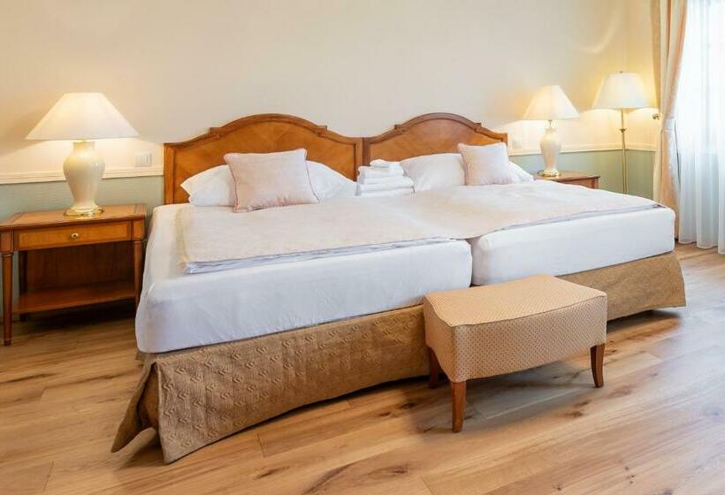 Номер Стандарт, Zámeček   Chateau Lány   Depandance Stroodel