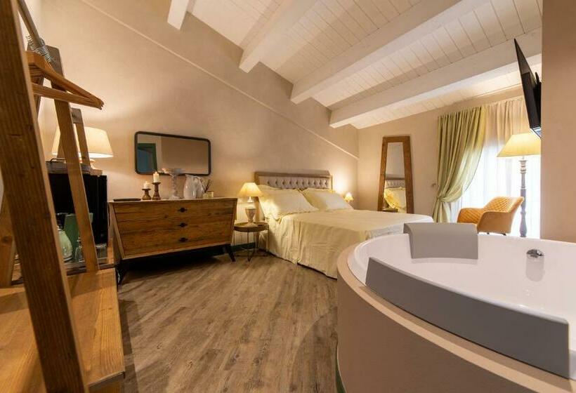 اتاق لوکس, Corte Rossetti Relax Assoluto E Luxury Urban Spa