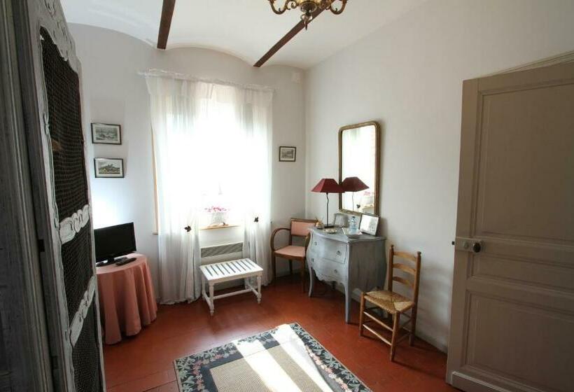 Номер Стандарт, Le Clos Xavianne