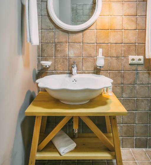 Superior Room, Kisi Boutique