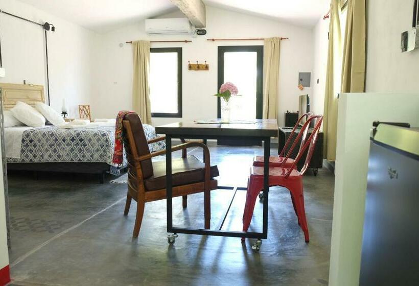 标准间, 210 Casa De Huéspedes