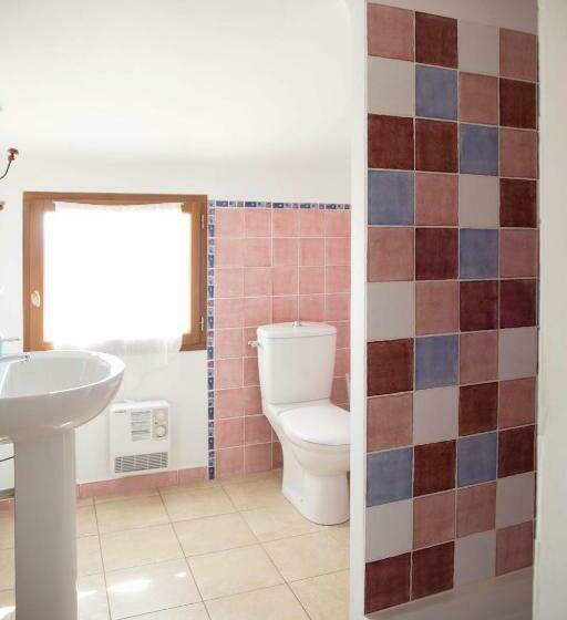 Family Suite, Campagne De La Source St Martin B&b