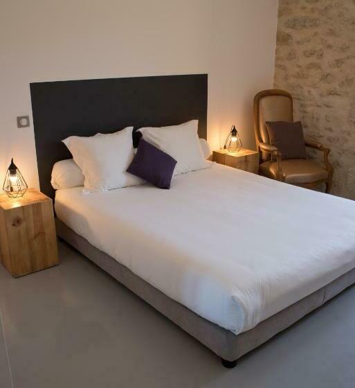 Номер Стандарт, Hôtel Le 23