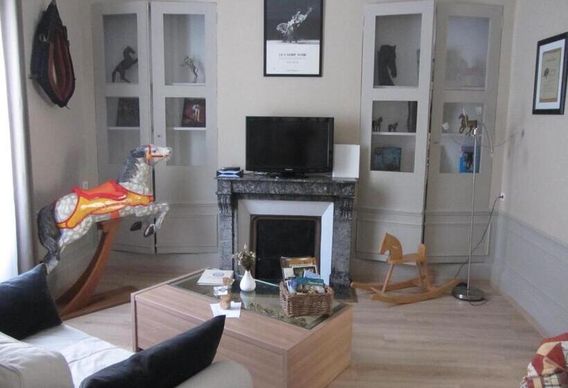 اتاق استاندارد, Chambre D'hôtes Les Epicuriens