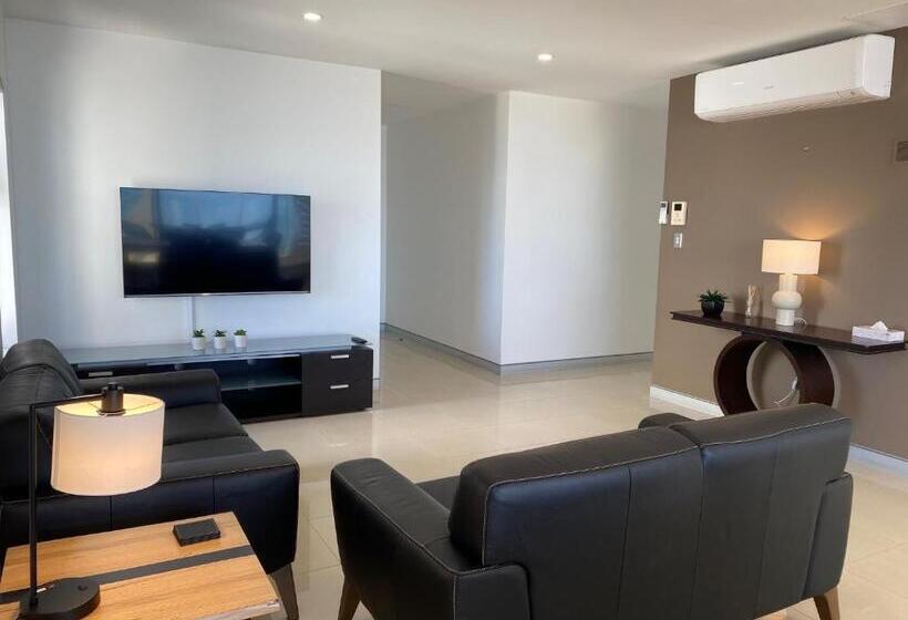 Apartamento 2 Dormitórios Vista Mar, Redvue Holiday Apartments
