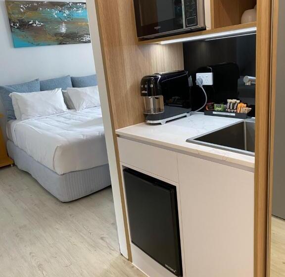 Escritório Deluxe, Redvue Holiday Apartments