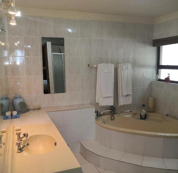 패밀리 스위트, Tsitsikamma On Sea Resort