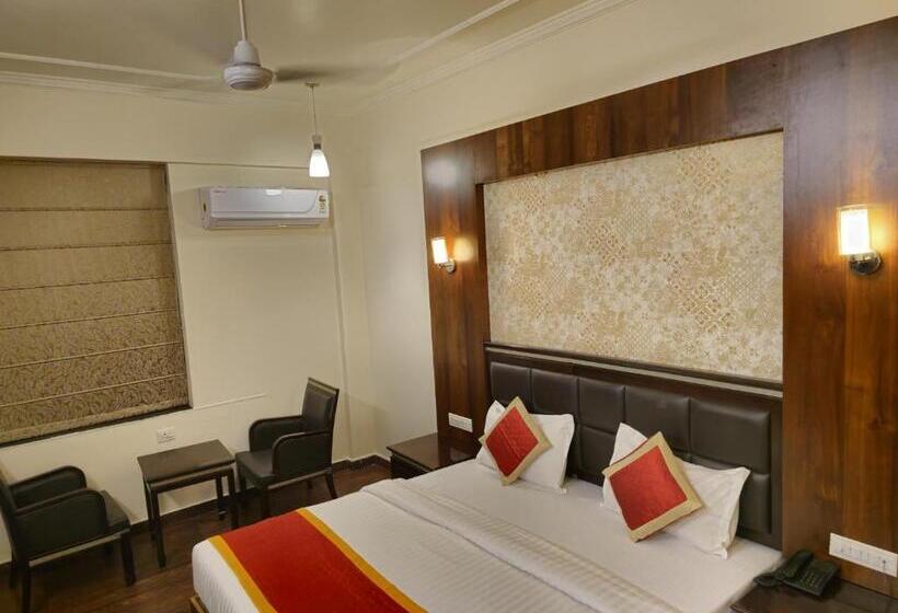 Quarto Deluxe, Prime Safari