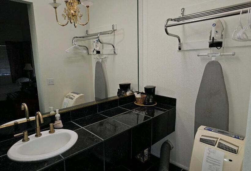 Люкс Повышенной Комфортности, Alhatti Christian Resort