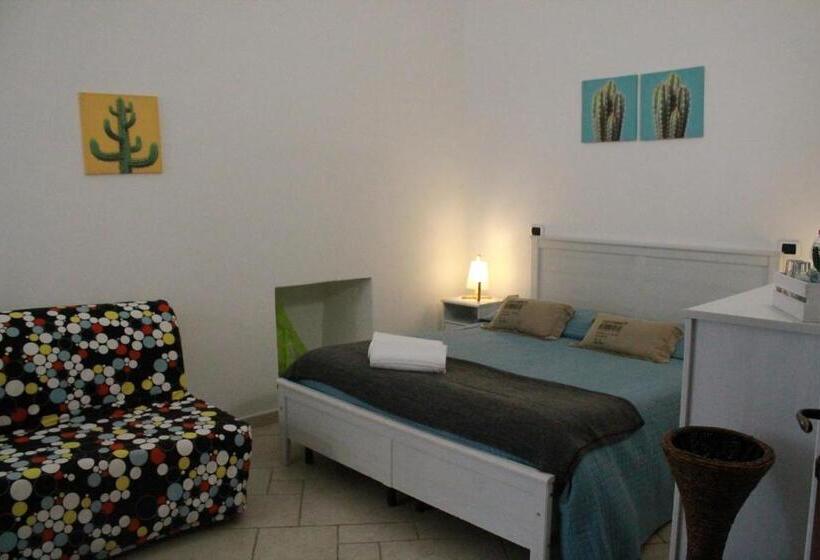 Quarto Estandar, Mamma Maria 2010