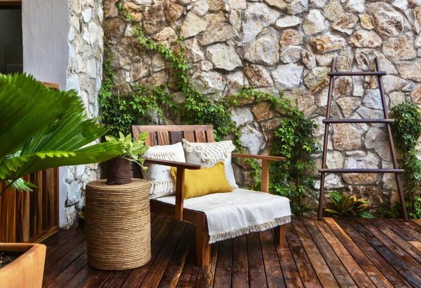 اتاق استاندارد با چشم‌انداز استخر, Casa Ita Surf   Adults Only