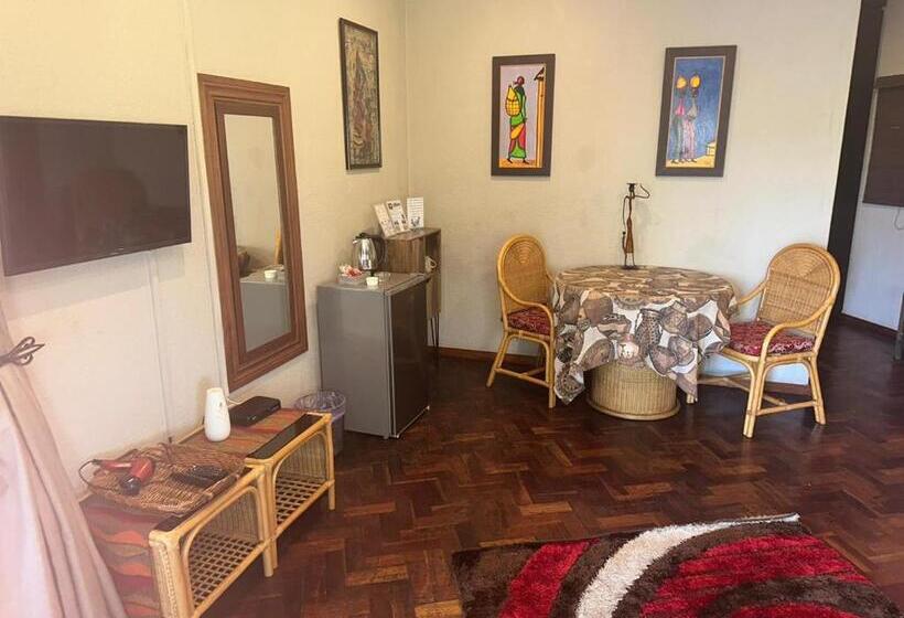 اتاق لوکس خانوادگی, Safari Bed & Breakfast