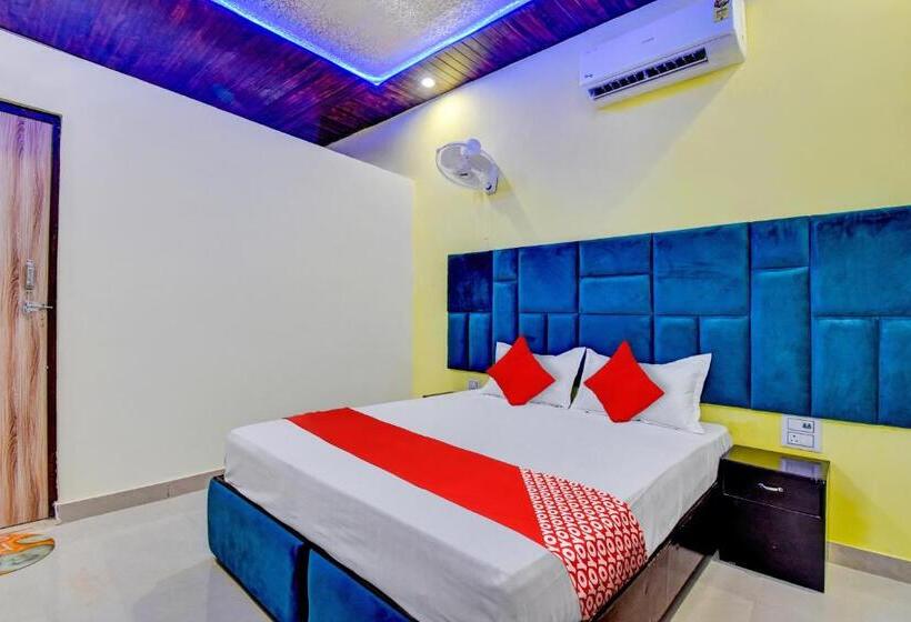 Трехместный Номер Классика, Oyo Flagship Royal Star Residency