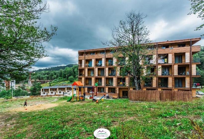 سوییت با چشم‌انداز کوه, The Valley Residence & Spa Suite 223
