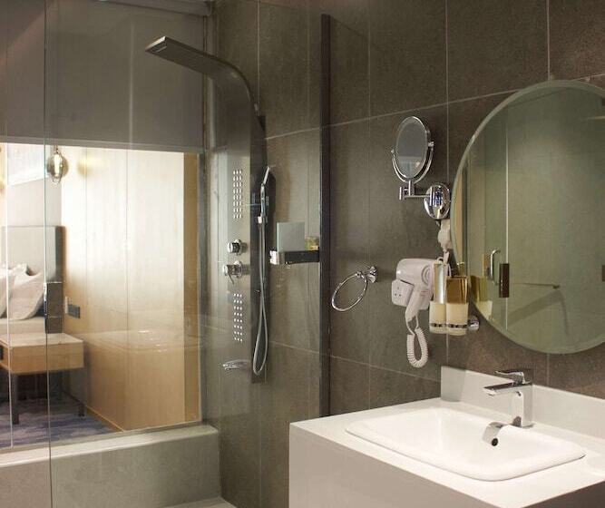 Президентский Люкс, Best Western Plus Danat Almansak