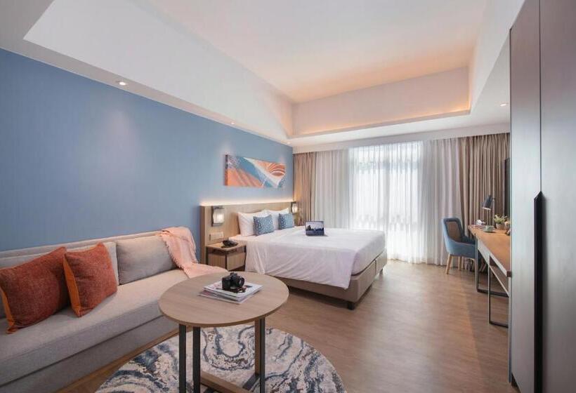 استودیوی لوکس, Citadines Roces Quezon City
