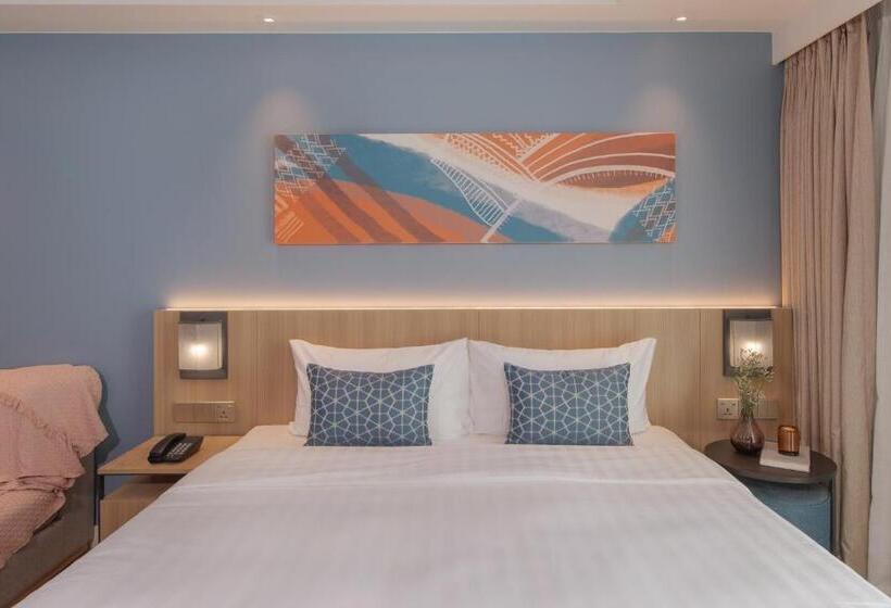 استودیوی لوکس, Citadines Roces Quezon City