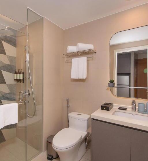 استودیوی لوکس, Citadines Roces Quezon City