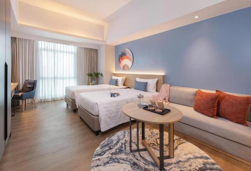 استودیوی پریمیوم, Citadines Roces Quezon City