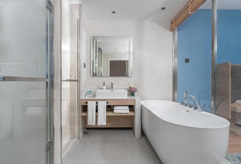 스위트 킹사이즈 침대, Holiday Inn Express Dandong City Center, An Ihg