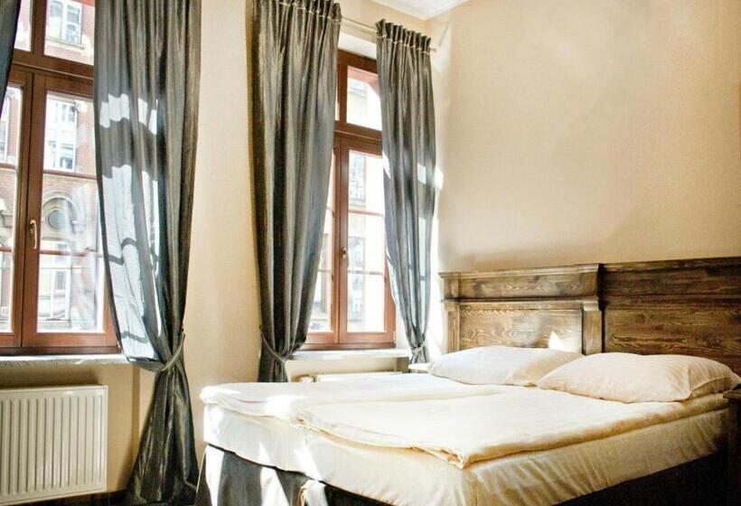 スタンダードルーム, Five Stars Bed&breakfast