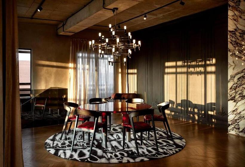 프레지덴셜 스위트, Hallmark Hotel By Bon Hotels