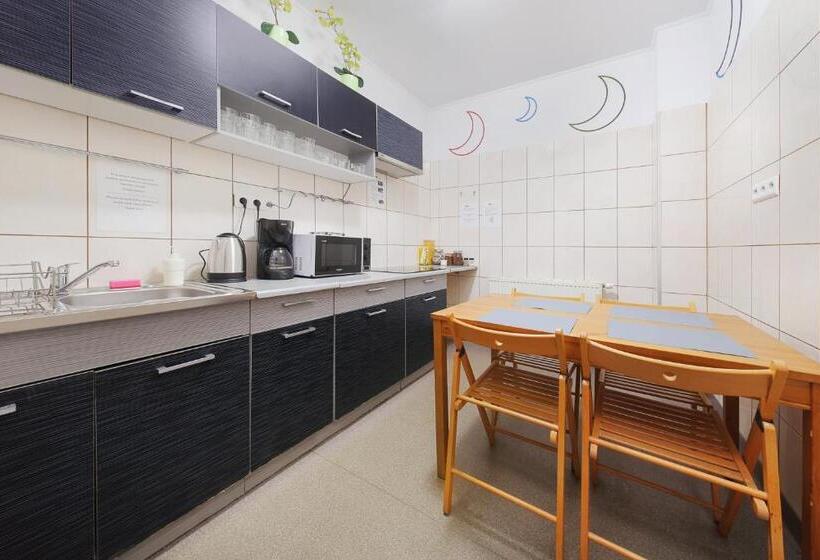 Номер Стандарт, Moon Hostel Kraków