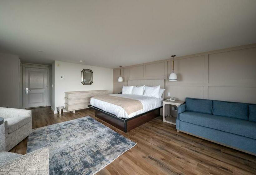 Номер Deluxe Кровать Кинг, Pelham House Resort