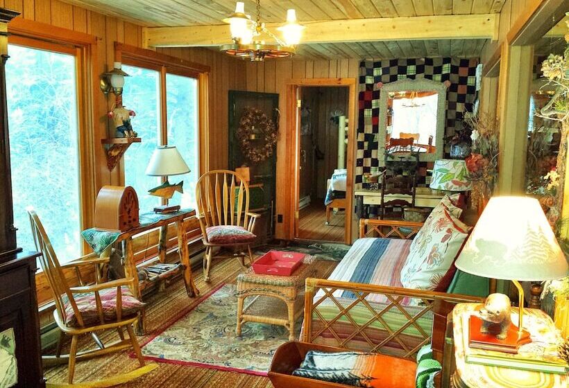 스탠다드 룸, Pine Haven Resort