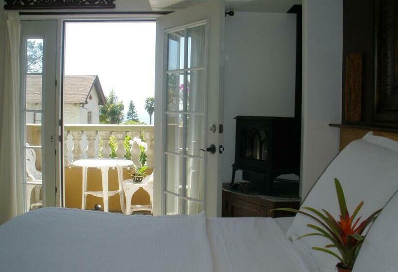 스탠다드 룸 킹사이즈 침대, Secret Garden Inn