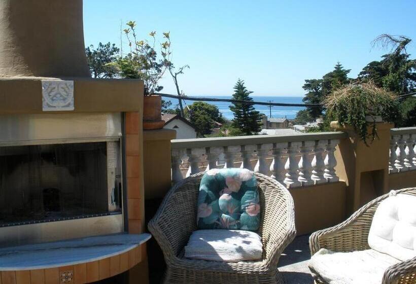 2 Bedrooms Suite Sea View, Secret Garden Inn