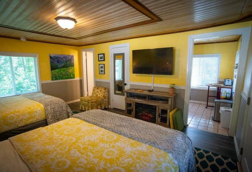 오두막, Sherwood Court Cottages & Guest Rooms