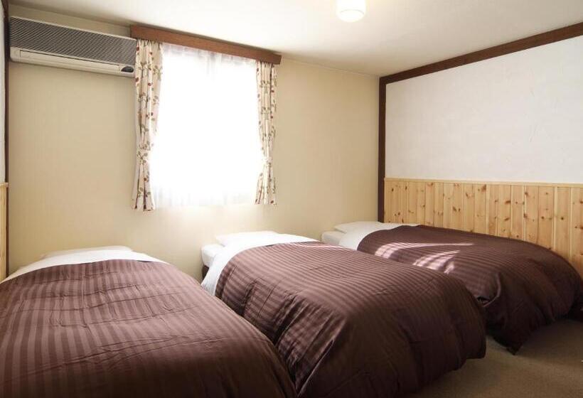 Трехместный Номер Стандарт Совместная Ванная, Hakuba Goryu Pension Kurumi