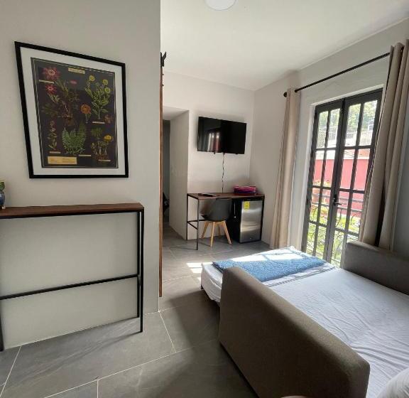 اتاق استاندارد چهار تخته, Quinta La Perla
