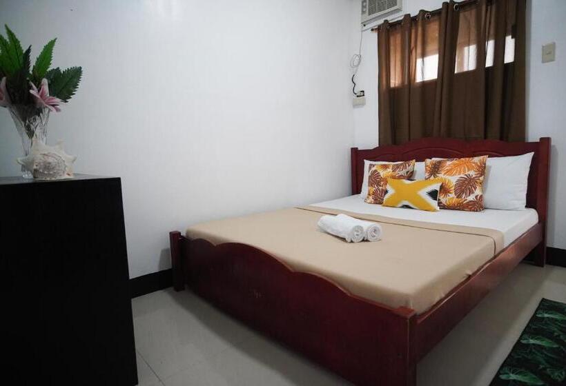 スタンダードルーム, Amparo S Tourist Inn   Coron