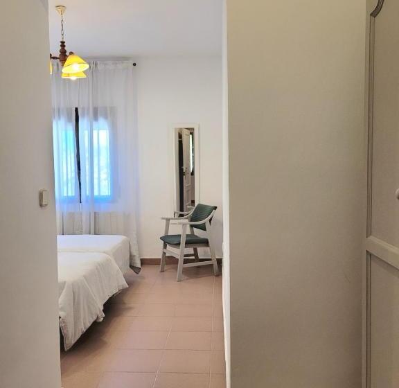 Номер Стандарт, Hostel Villanueva